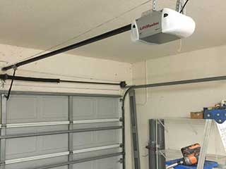Features Of A Good Quality Door Opener | Garage Door Repair Canyon Country, CA